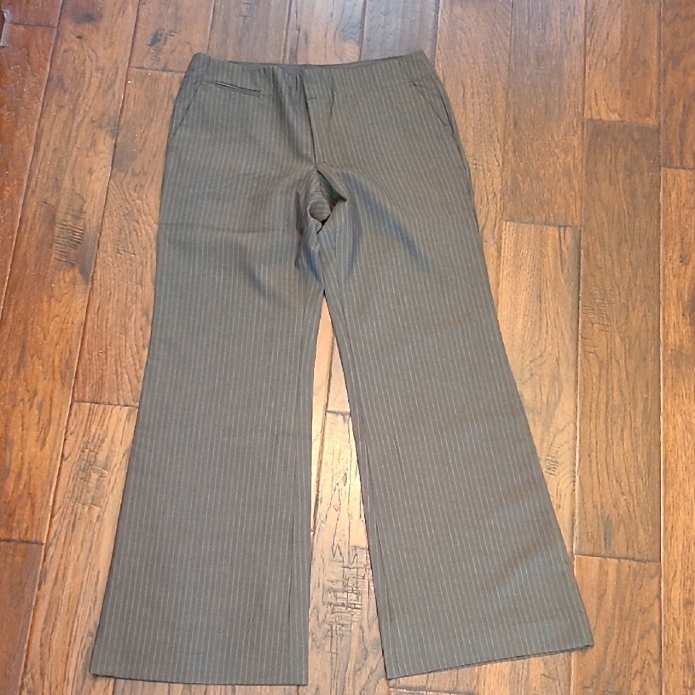 Banana Republic women's fully lined wool Pinstripe Wide-Leg Trousers size 6